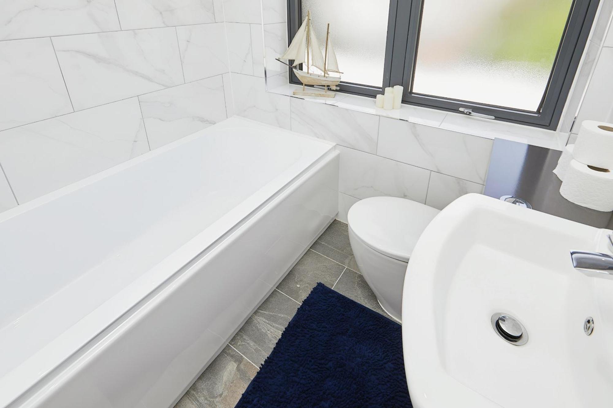 Modern In City Centre - Free Gated Parking * Derby